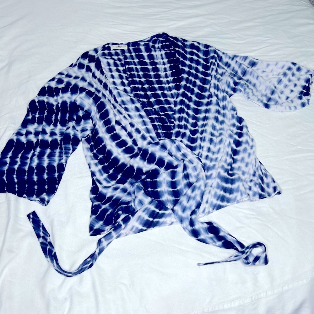Natural Life O/S Navy and White “Tie-Dye” Multi-Way Top